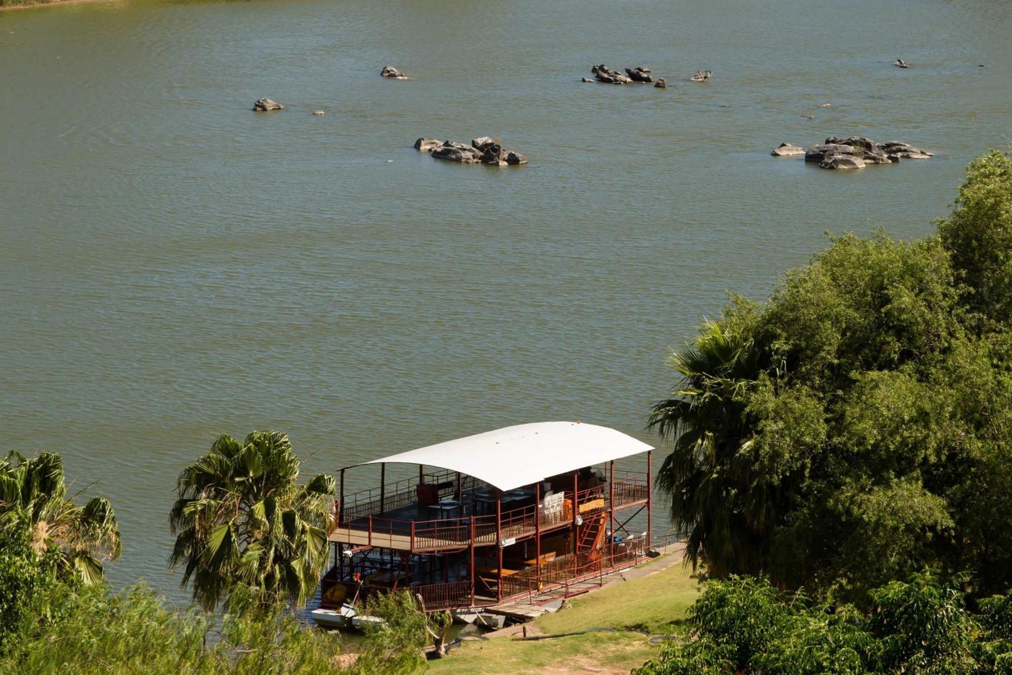 Protea Hotel By Marriott Upington Esterno foto