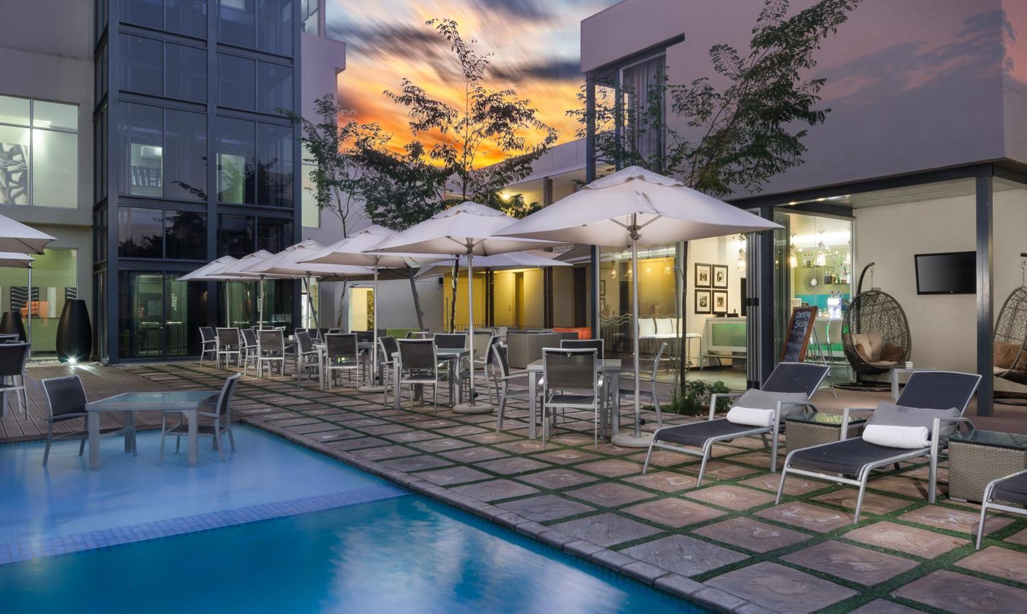 Protea Hotel By Marriott Upington Esterno foto