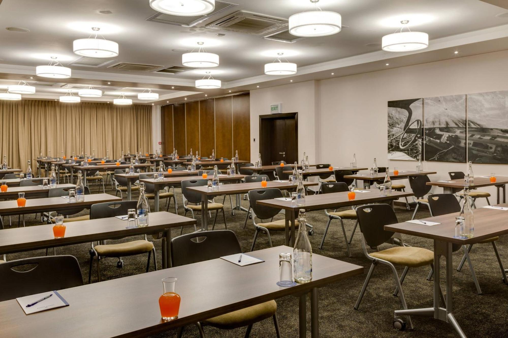 Protea Hotel By Marriott Upington Esterno foto