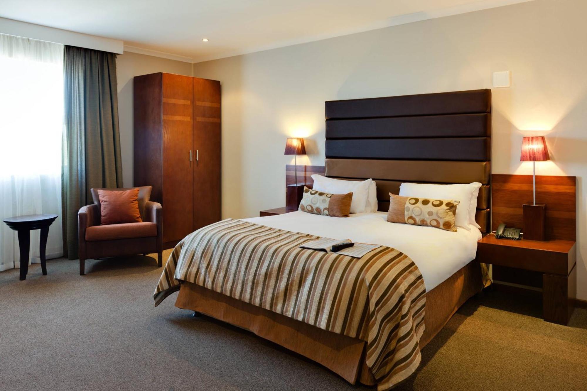 Protea Hotel By Marriott Upington Esterno foto