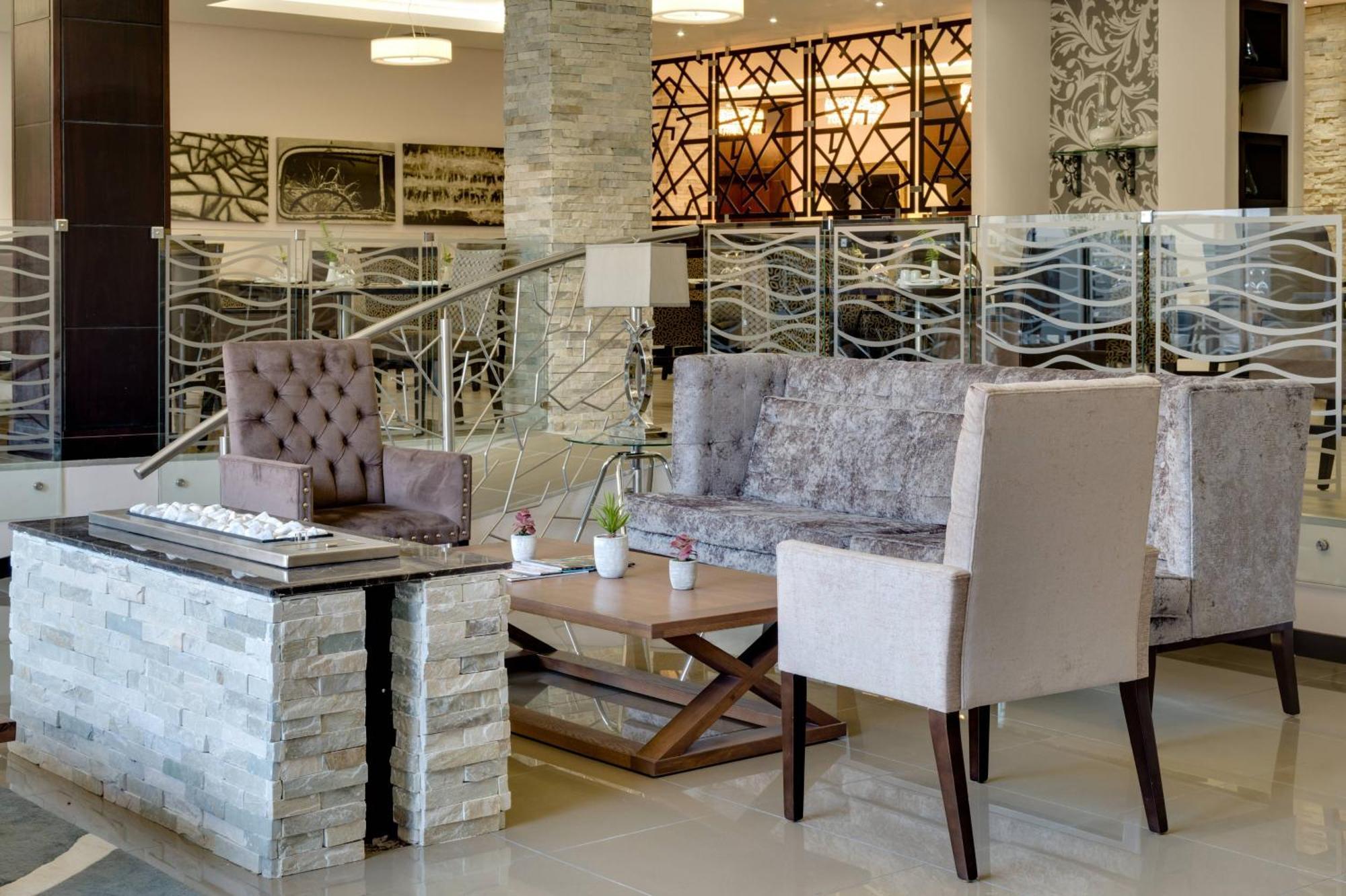 Protea Hotel By Marriott Upington Esterno foto